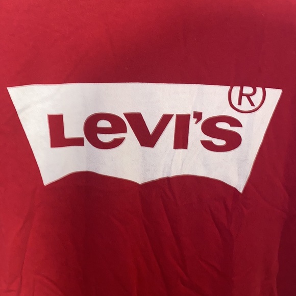Women’s Levi’s t shirt - Picture 3 of 4